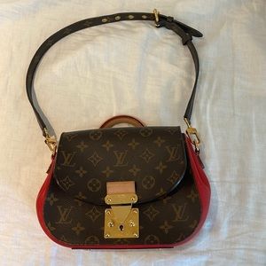 Louis Vuitton Eden Shoulder bag PM. Pre-owned. Good condition.